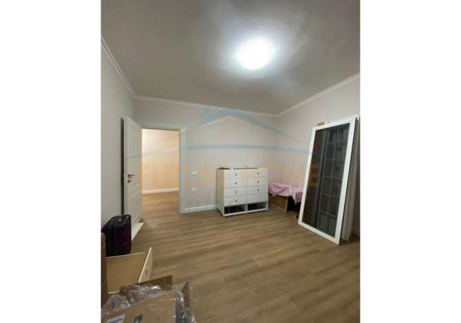 Ambient biznesi me qera 3+1 ne Tirane - 500 Euro