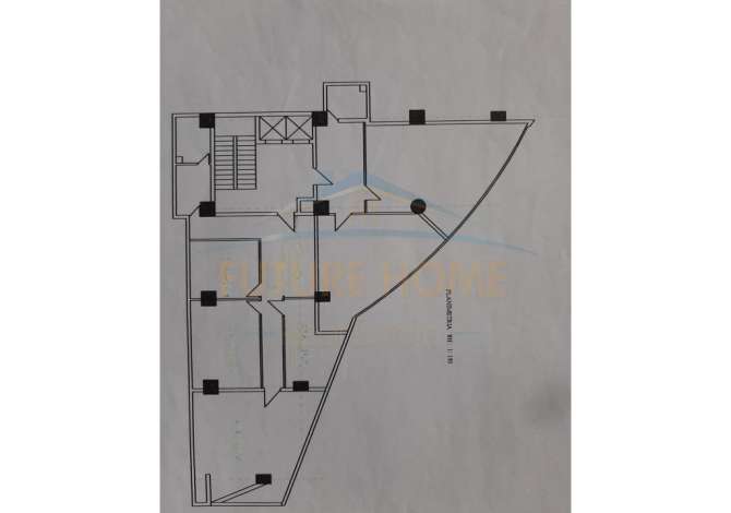 Ambient biznesi me qera 3+1 ne Tirane - 2,000 Euro