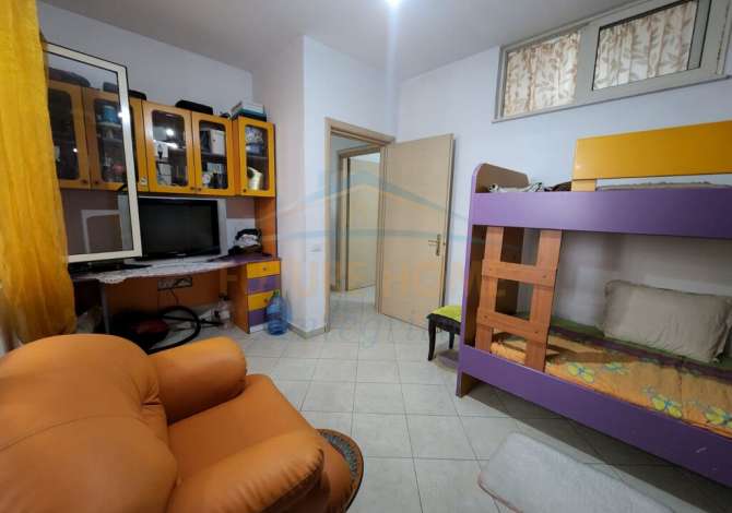 Shtepi ne shitje 1+1 ne Tirane - 120,000 Euro
