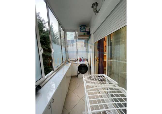 Shtepi me qera 2+1 ne Tirane - 1,000 Euro