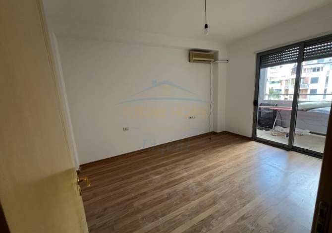 Shtepi me qera 2+1 ne Tirane - 550 Euro