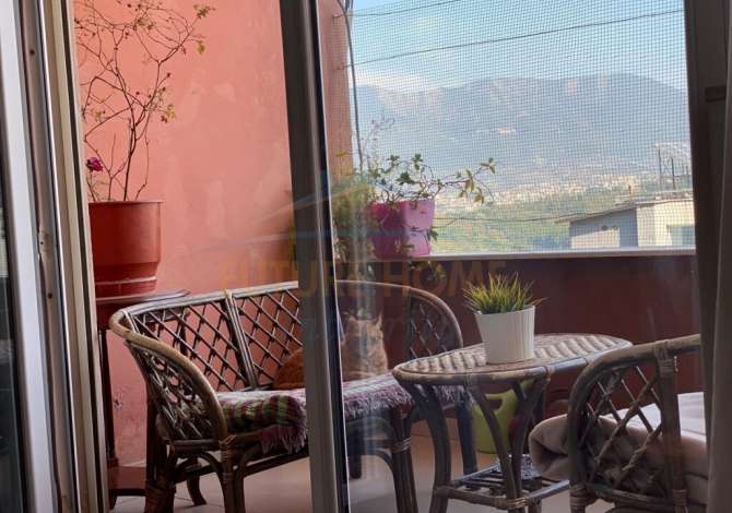 Shtepi ne shitje 2+1 ne Tirane - 180,000 Euro