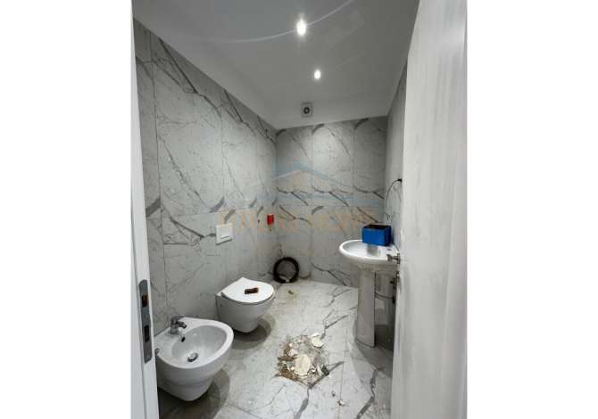 Apartment for sale in Tirana 2+1, Emty