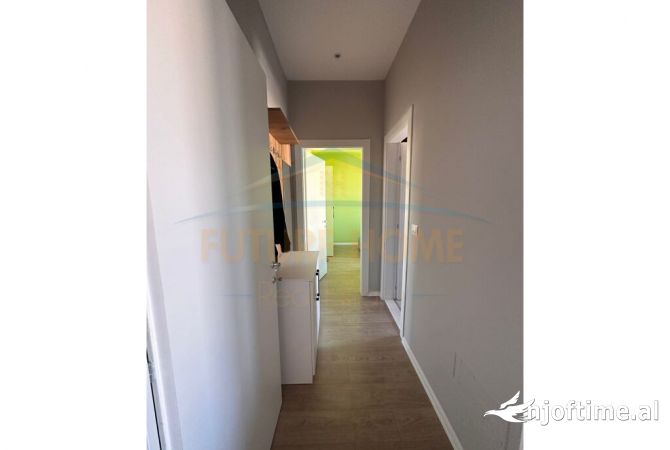 Shtepi me qera 2+1 ne Tirane - 1,100 Euro