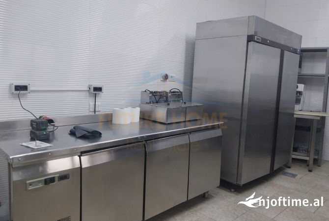  Ambient Biznesi per qira , Bulevardi Zogu i Pare.