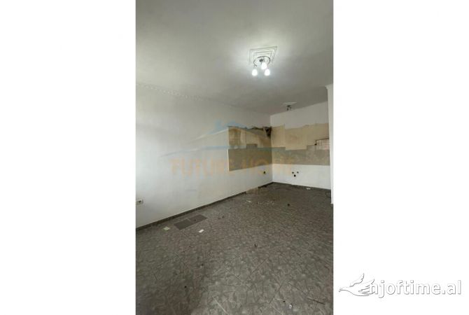 Shtepi ne shitje 2+1 ne Tirane - 125,000 Euro