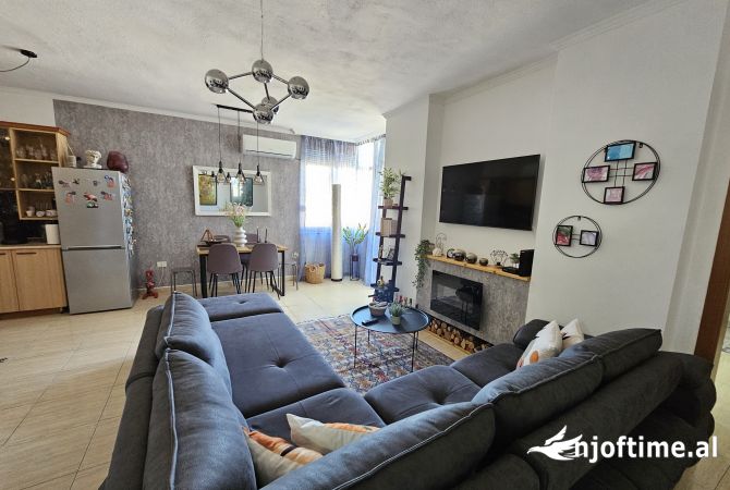 Shtepi me qera 1+1 ne Tirane - 650 Euro