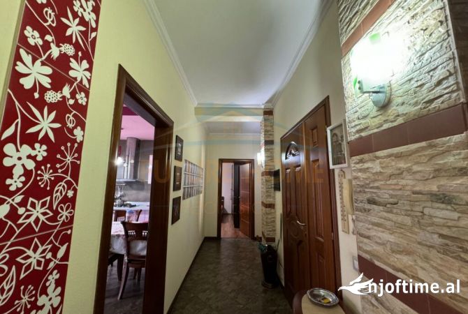 Shtepi ne shitje 6+1 ne Durres - 550,000 Euro