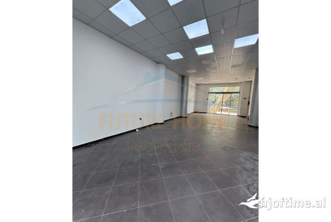Ambient biznesi me qera 1+1 ne Tirane - 1,000 Euro