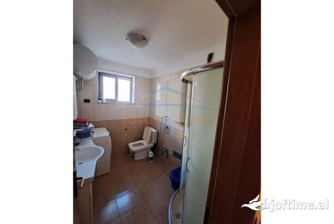 Shtepi ne shitje 2+1 ne Tirane - 160,000 Euro