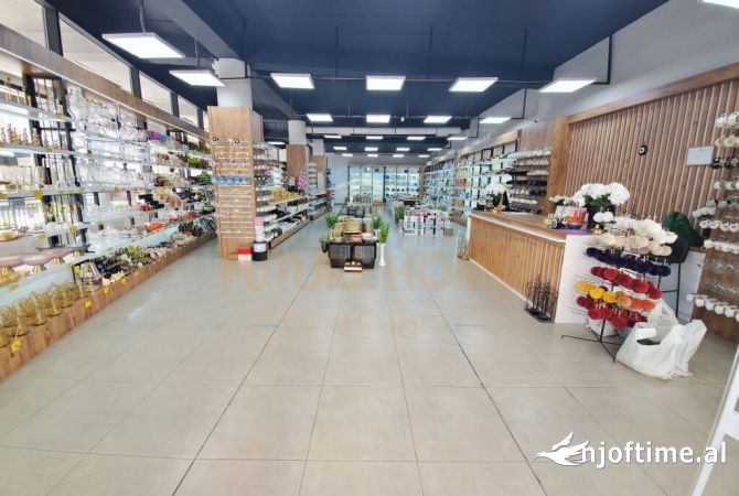 Ambient biznesi ne shitje 1+1 ne Tirane - 1,600,000 Euro
