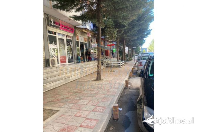 Ambient biznesi ne shitje 1+1 ne Tirane - 110,000 Euro