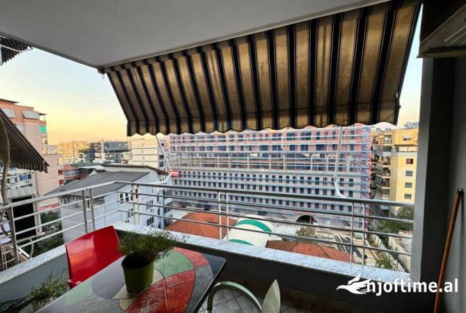 Shtepi ne shitje Apartament ne Tirane, 2+1, Mobilimi E mobiluar, Pagesa 292,900  Euro.