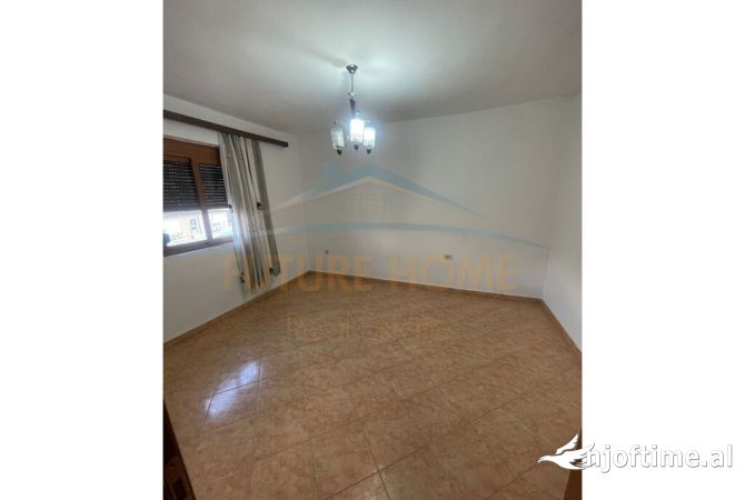 Shtepi ne shitje 1+1 ne Tirane - 88,000 Euro