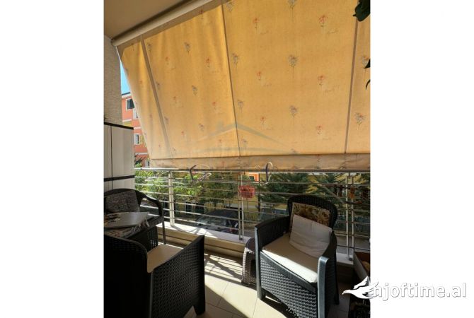 Shtepi ne shitje Apartament ne Tirane, 2+1, Mobilimi E mobiluar, Pagesa 250,000  Euro.