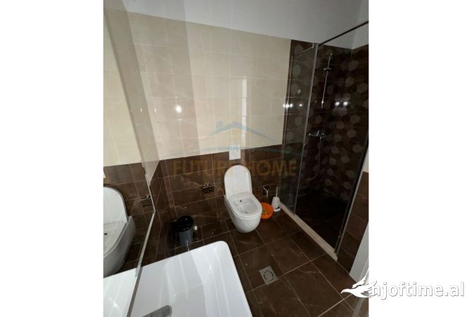 Shtepi ne shitje 2+1 ne Tirane - 240,000 Euro