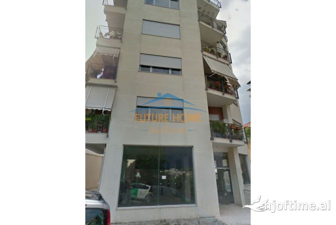 Ambient biznesi ne shitje 1+1 ne Tirane - 218,000 Euro