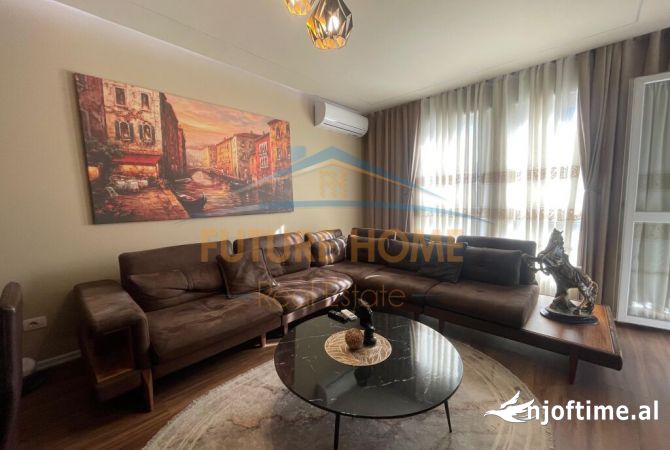 Shtepi ne shitje Apartament ne Tirane, 2+1, Mobilimi E mobiluar, Pagesa 165,000  Euro.