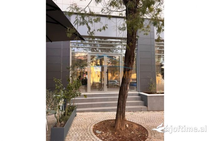 Ambient biznesi ne shitje 1+1 ne Tirane - 1,100,000 Euro