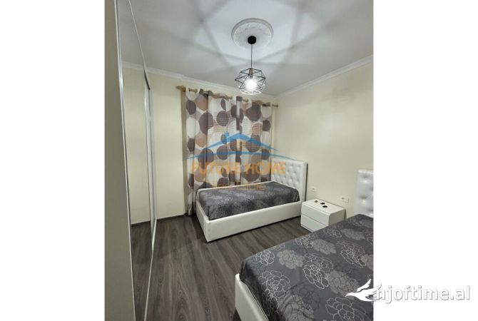 Shtepi me qera 2+1 ne Tirane - 450 Euro