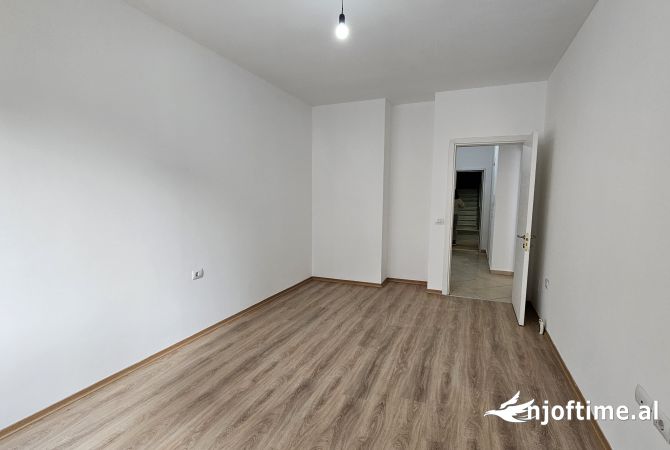 Shtepi ne shitje 1+1 ne Tirane - 109,000 Euro
