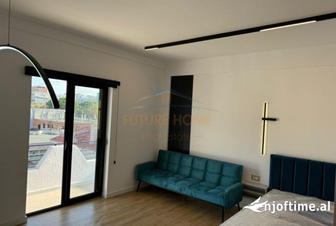 Shtepi ne shitje Apartament ne Tirane, 3+1, Mobilimi E mobiluar, Pagesa 198,000  Euro.
