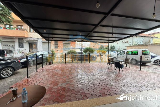 Ambient biznesi me qera 2+1 ne Tirane - 1,100 Euro