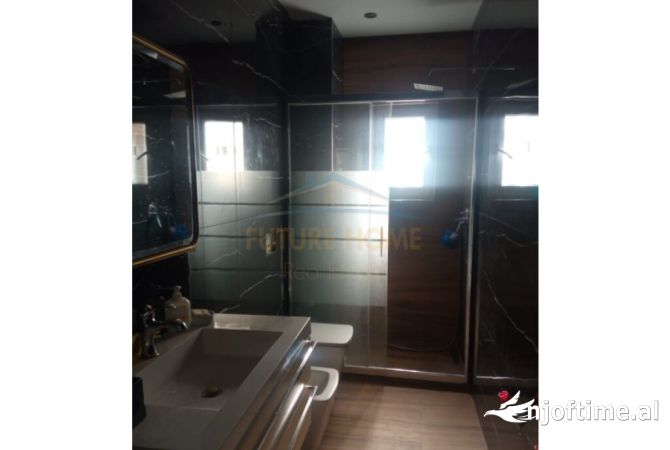 Shtepi me qera 2+1 ne Tirane - 1,200 Euro