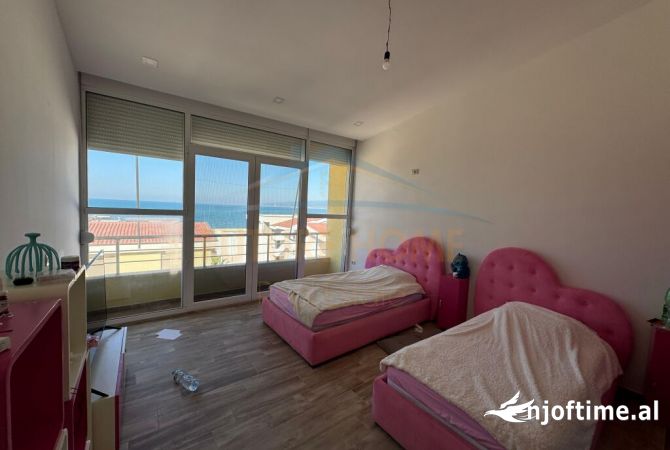 Shtepi ne shitje Penthose(kati i fundit panoramik) ne Kavaje, 2+1, Mobilimi E mobiluar, Pagesa 433,000  Euro.