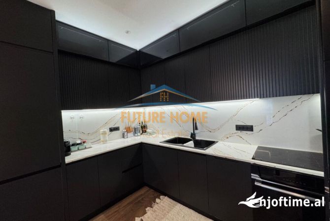 Shtepi ne shitje Apartament ne Tirane, 2+1, Mobilimi E mobiluar, Pagesa 155,000  Euro.