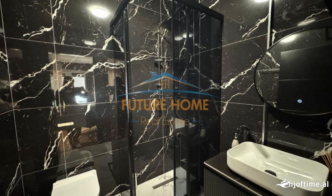 Shtepi ne shitje Apartament ne Tirane, 2+1, Mobilimi E mobiluar, Pagesa 155,000  Euro.