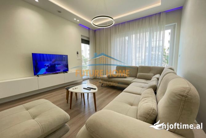 Shtepi ne shitje Apartament ne Tirane, 3+1, Mobilimi E mobiluar, Pagesa 269,000  Euro.