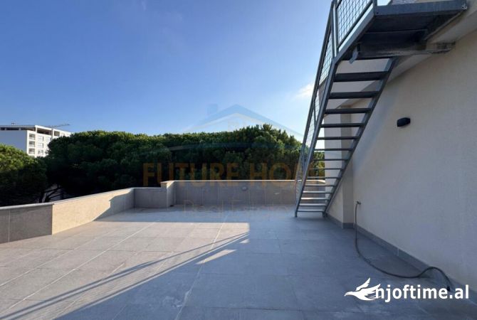 Shtepi ne shitje Apartament ne Durres, 2+1, Mobilimi E mobiluar, Pagesa 195,000  Euro.