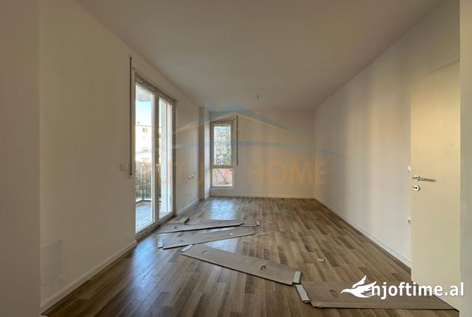 Ambient biznesi me qera 3+1 ne Tirane - 700 Euro