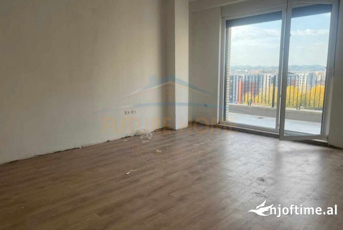Ambient biznesi me qera 3+1 ne Tirane - 800 Euro