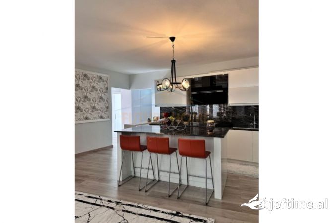 Shtepi ne shitje 3+1 ne Sarande - 245,000 Euro