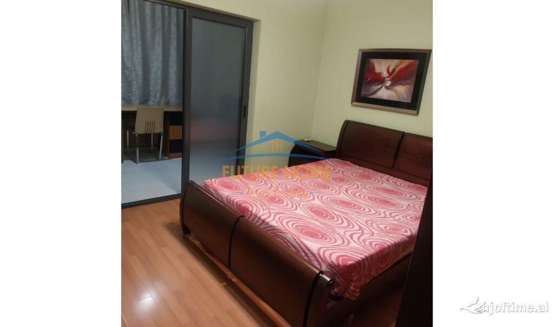 Shtepi me qera Apartament ne Tirane, 1+1, Mobilimi E mobiluar, Pagesa 500  Euro.