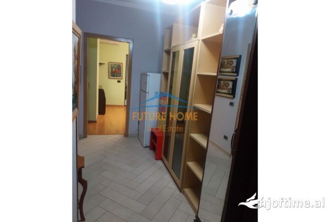Shtepi me qera Apartament ne Tirane, 1+1, Mobilimi E mobiluar, Pagesa 500  Euro.