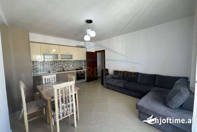 Shtepi me qera 2+1 ne Tirane - 500 Euro
