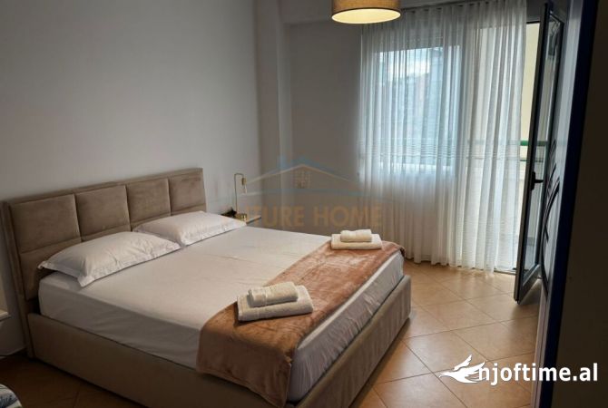 Shtepi me qera Apartament ne Tirane, 2+1, Mobilimi E mobiluar, Pagesa 1,000  Euro.