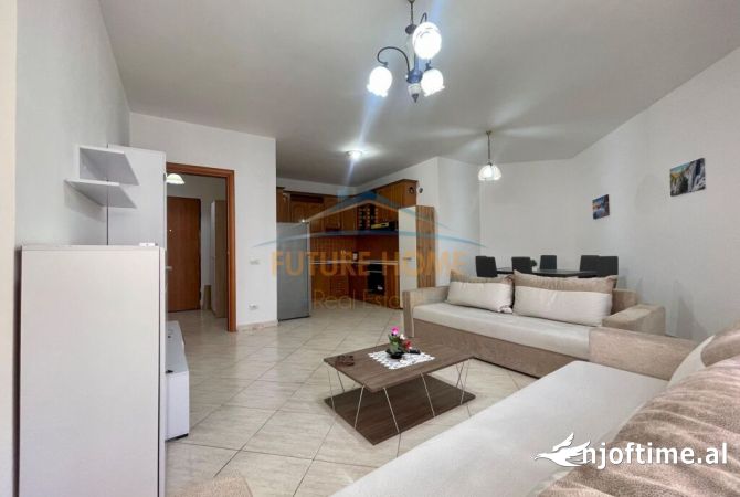 Shtepi ne shitje Apartament ne Tirane, 2+1, Mobilimi E mobiluar, Pagesa 210,000  Euro.