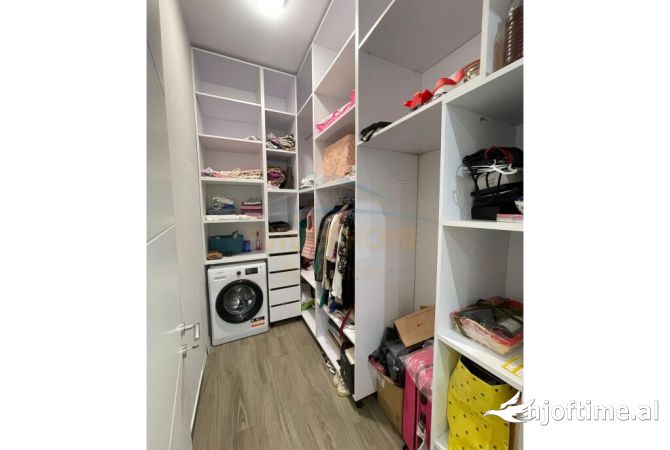 Shtepi me qera 1+1 ne Tirane - 800 Euro
