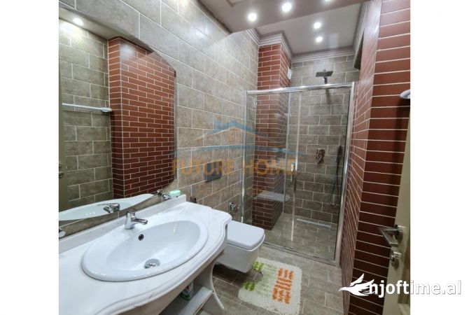 Shtepi me qera 2+1 ne Tirane - 1,000 Euro