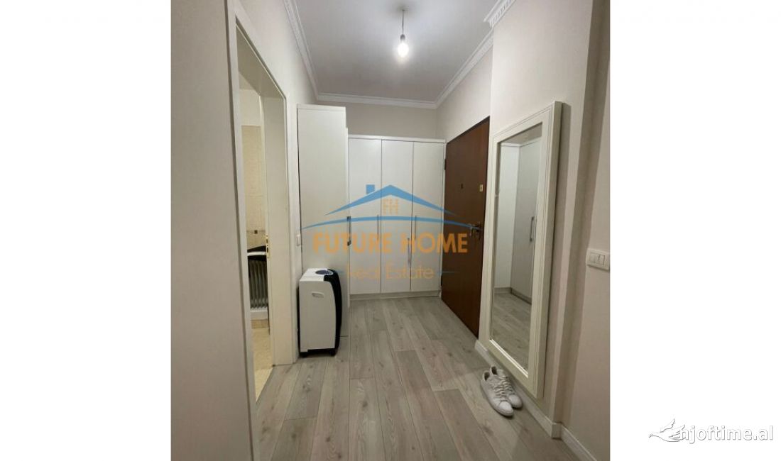 Shtepi ne shitje Apartament ne Tirane, 2+1, Mobilimi E mobiluar, Pagesa 137,000  Euro.