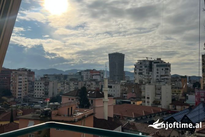 Shtepi me qera Apartament ne Tirane, 1+1, Mobilimi E mobiluar, Pagesa 550  Euro.