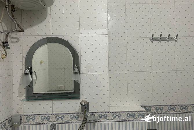 Shtepi me qera 1+1 ne Tirane - 550 Euro