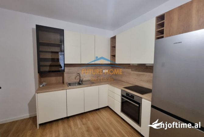 Shtepi me qera Apartament ne Tirane, 2+1, Mobilimi E mobiluar, Pagesa 700  Euro.