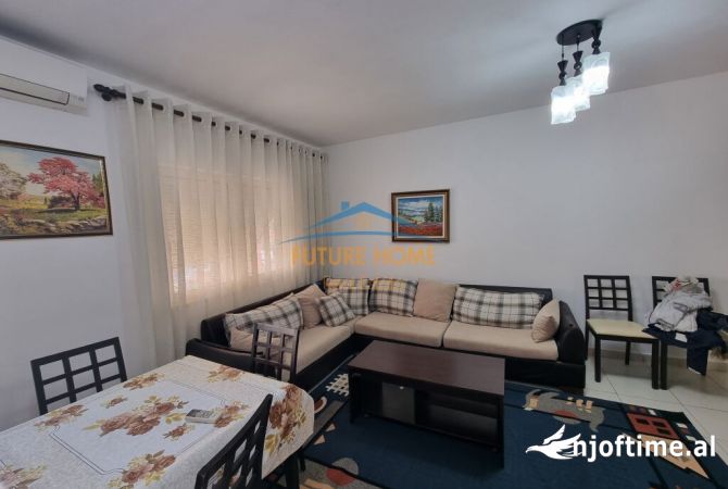 Shtepi me qera Apartament ne Tirane, 2+1, Mobilimi E mobiluar, Pagesa 520  Euro.