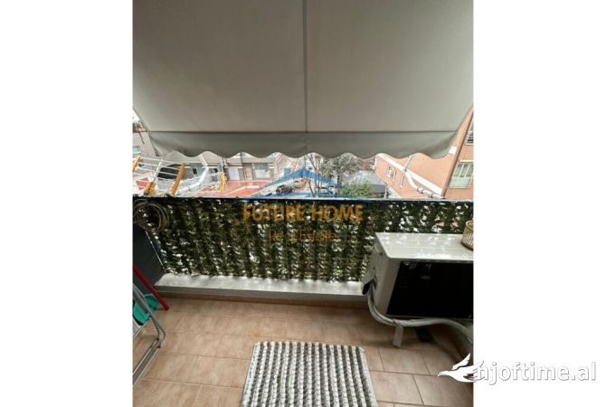 Shtepi me qera Apartament ne Tirane, 1+1, Mobilimi E mobiluar, Pagesa 750  Euro.