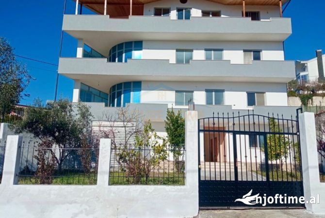 Shtepi ne shitje 6+1 ne Tirane - 420,000 Euro